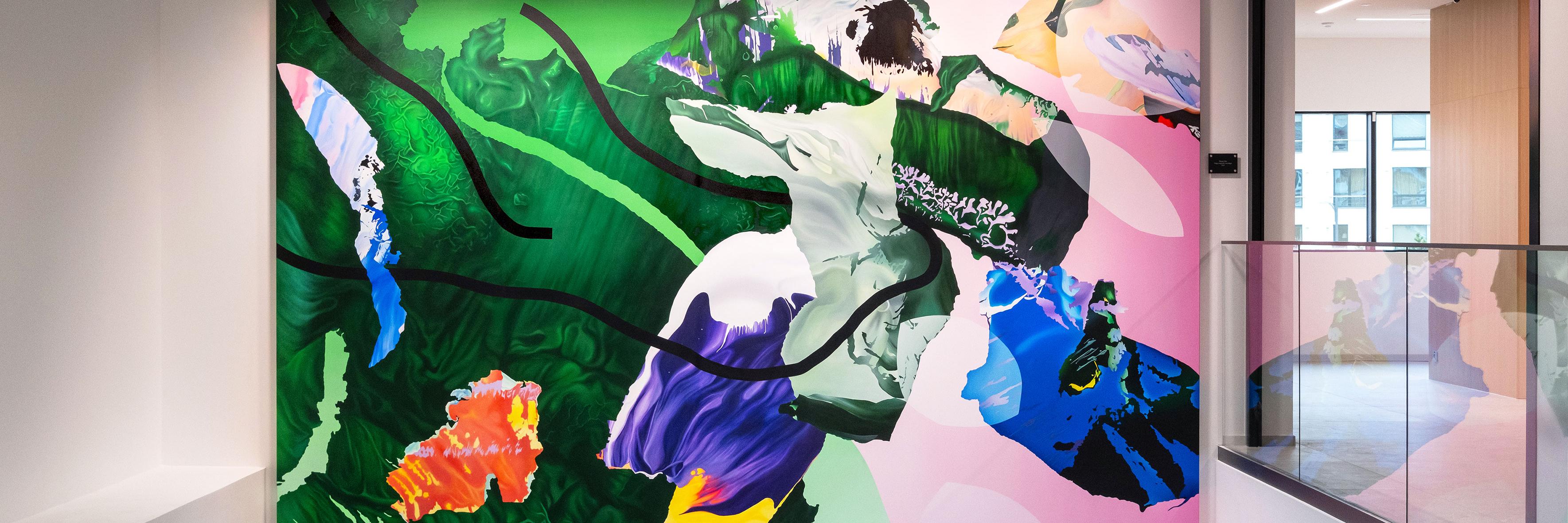 Mirjam Hinni monumentaalmaal „Valgus seguneb varjudega“. Foto: Ene Kuik 